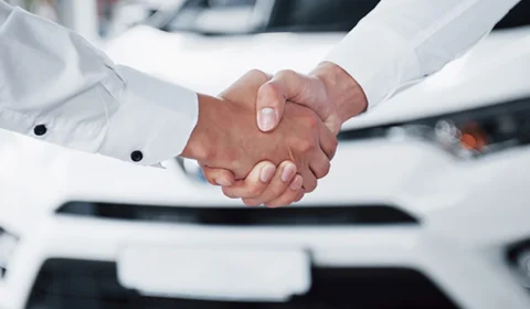 Empregos em locadoras de veículos cresceram 9,7% em 2023