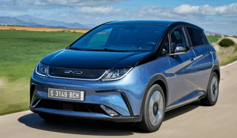 BYD lidera buscas por carros elétricos novos em 2023 
