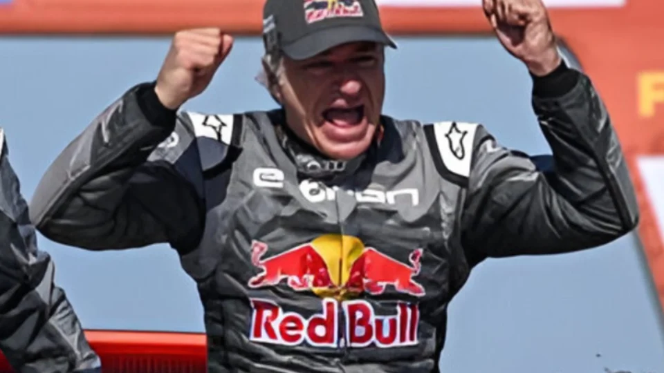 Carlos Sainz Sr. se torna o vencedor mais velho do Rally Dakar