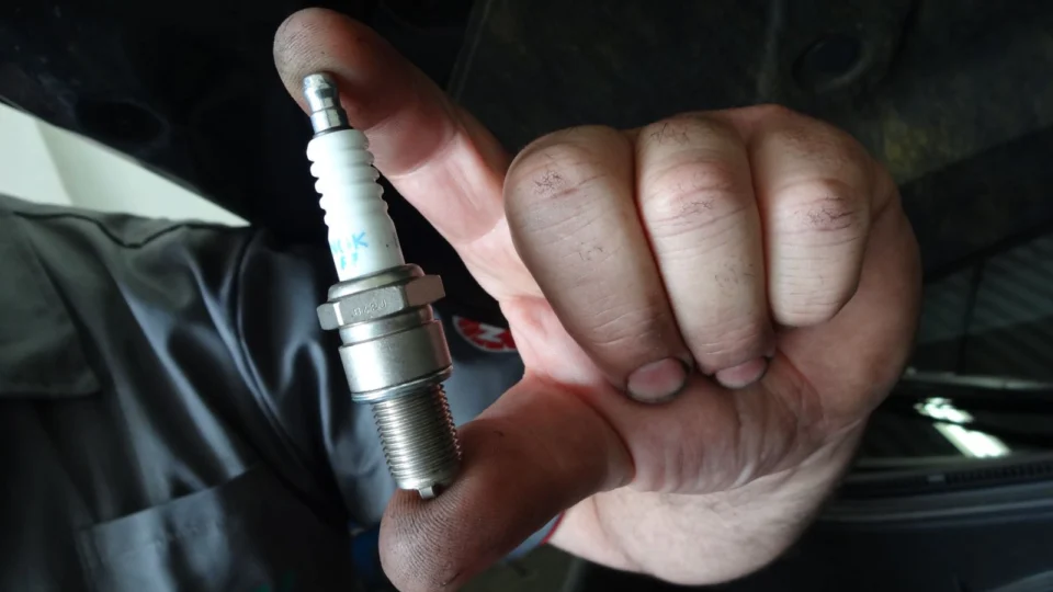 Niterra compartilha cinco dicas para economia de combustível 