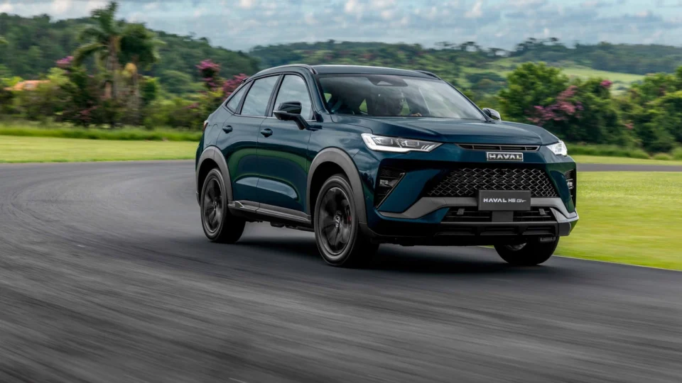 GWM Haval H6 começa 2024 na liderança de vendas dos veículos híbridos no Brasil