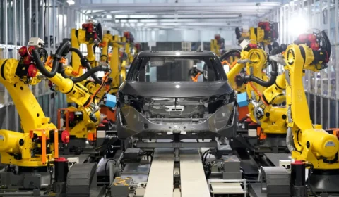 BMW vai produzir 1º híbrido da marca no Brasil no 4º tri