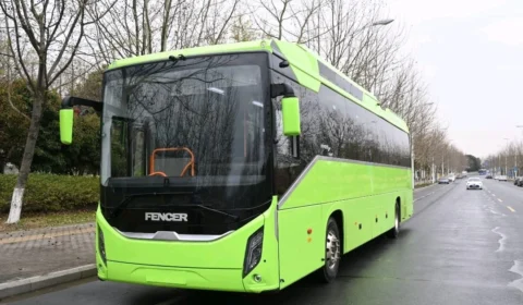 Higer lança novo modelo premium FENCER F6ev