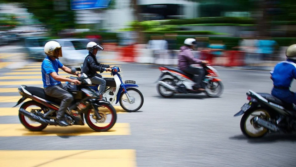 Frota de motos nas locadoras cresceu 79,5% no último ano