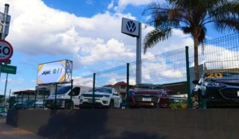 Vendas de veículos novos cresce 12% e concessionárias adotam novas tecnologias para atrair a atenção dos consumidores