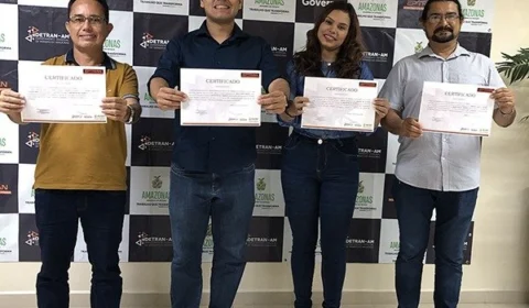 Detran-AM certifica mais de cem profissionais em Curso de Capacitação de Trânsito