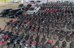 Detran-AM realiza leilão de 197 veículos servíveis na segunda-feira