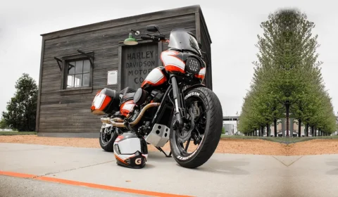 House of Harley-Davidson de Milwaukee presta tributo a Willie G com moto customizada