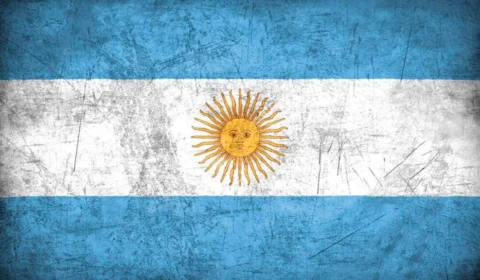 O índio, a selva e o barco!