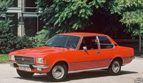 Opel Rekord D: modelo emblemático de Rüsselsheim celebra 50 anos