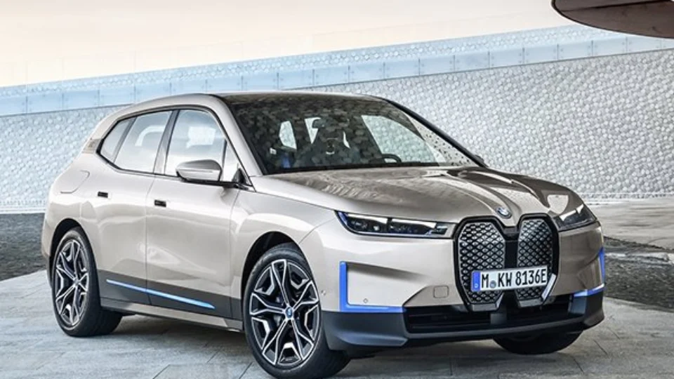 BMW iX5 a hidrogênio poderá ser testado pelo público no próximo IAA Mobility 2021