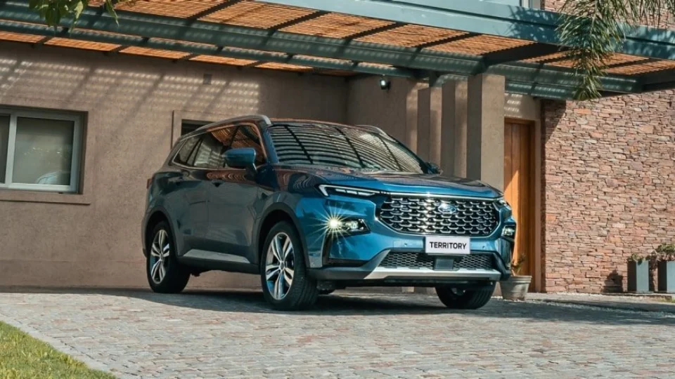 Ford inicia a venda do Territory 2025 com nova partida remota