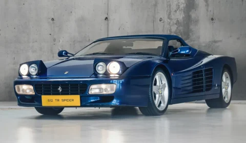 Raríssima Ferrari 512 TR Spider vai a leilão 