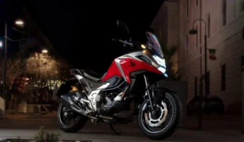 Honda NC 750X estreia no Brasil sua versão dotada do câmbio DCT