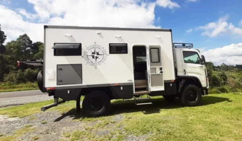 Perfeito para aventuras: VW Delivery 11.180 4×4 pode virar um motorhome