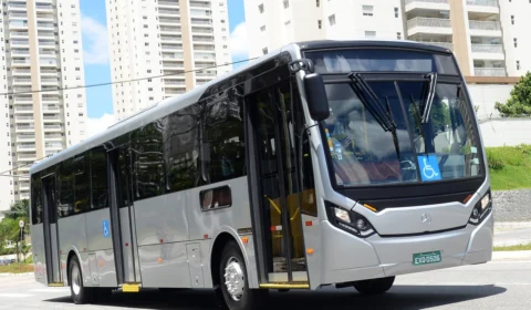 Empresas de Manaus testam e adquirem 15 ônibus O 500 Super Padron da Mercedes-Benz
