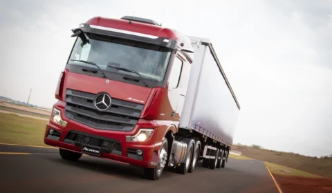 Mercedes-Benz inicia em Araquari uma nova etapa de test-drive do Novo Actros na rota da safra