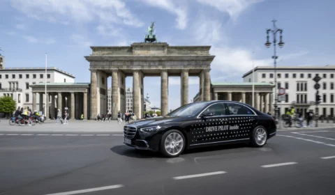 Mercedes-Benz passa a disponibilizar o sistema de condução autônoma DRIVE PILOT SAE nível 3