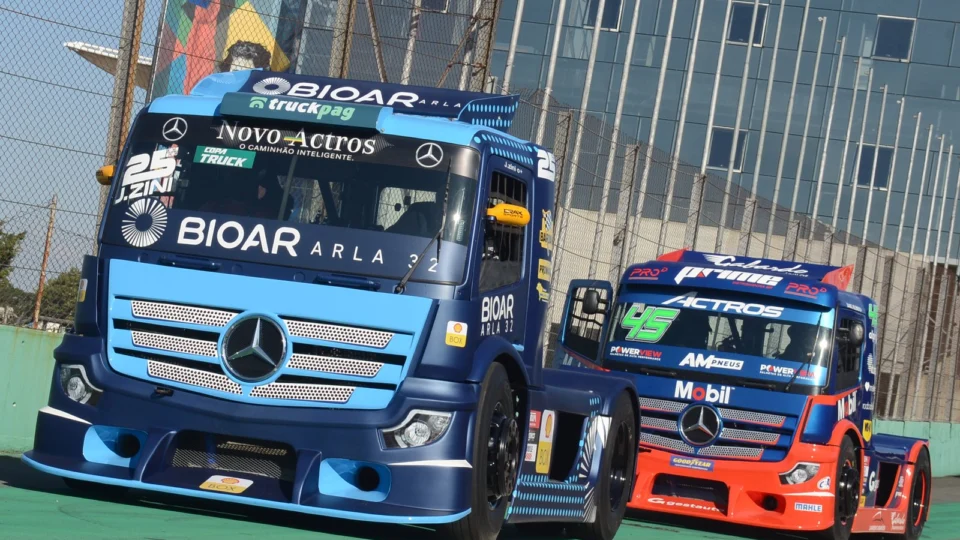 Força e competitividade do Mercedes-Benz Actros são atrações na Copa Truck