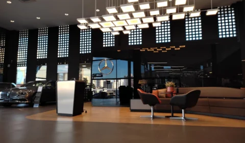 Mercedes-Benz foca em nova experiência de atendimento para os automóveis de luxo e vans premium