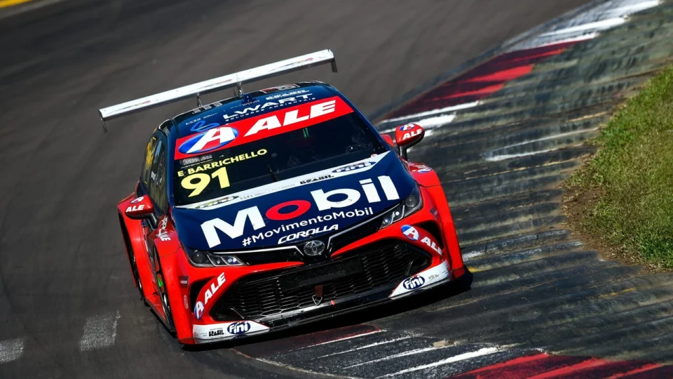 Dudu e Rubinho Barrichello se preparam para a etapa da Stock que será disputada na Argentina