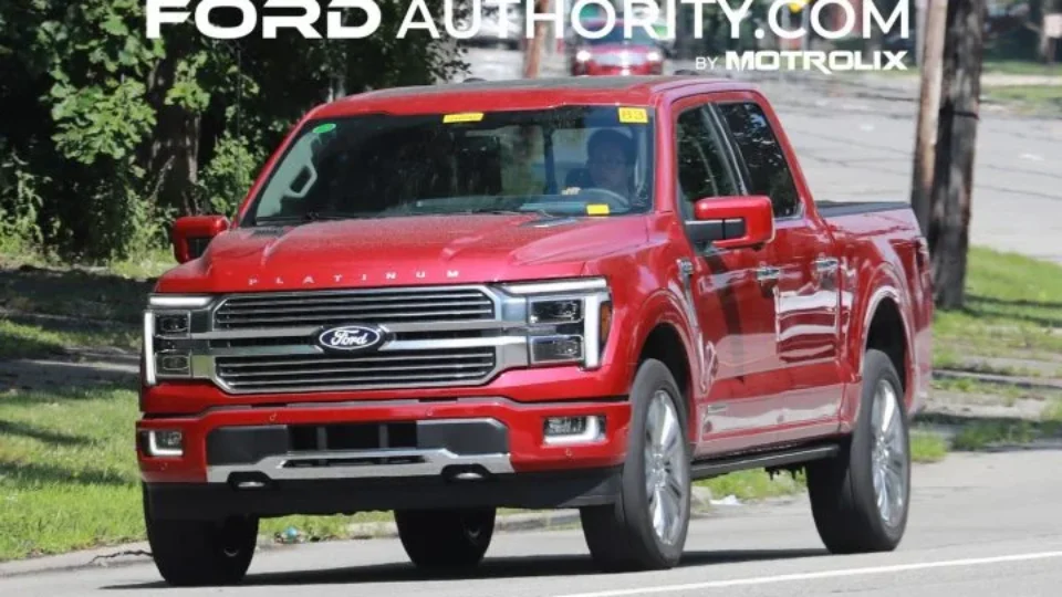 Site americano flagra novo modelo da picape F-150 sem camuflagem&nbsp;