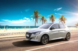Peugeot lança linha 2024 do 208 