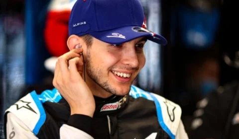 Piloto Esteban Ocon continua na Alpine F1 Team até 2024