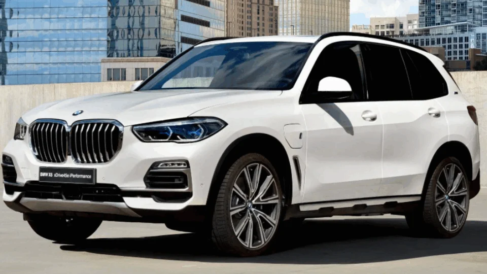 BMW oferece blindagem ‘de fábrica’ para X3 e X5