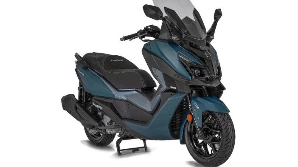 Dafra Cruisym 300 Linha 2025: Evolução discreta de um scooter injustiçado