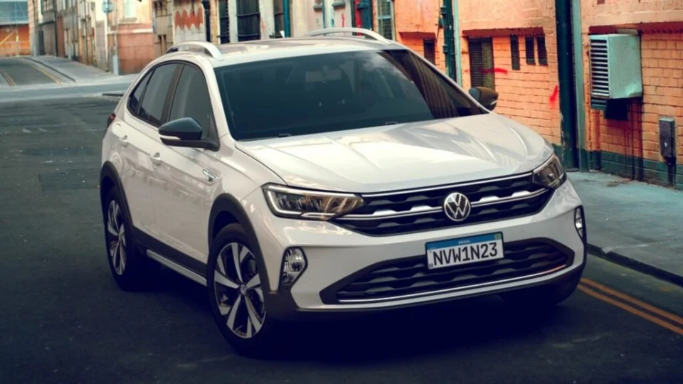 “Nivus: 1º carro da VW Brasil a usar robôs nos testes de segurança”