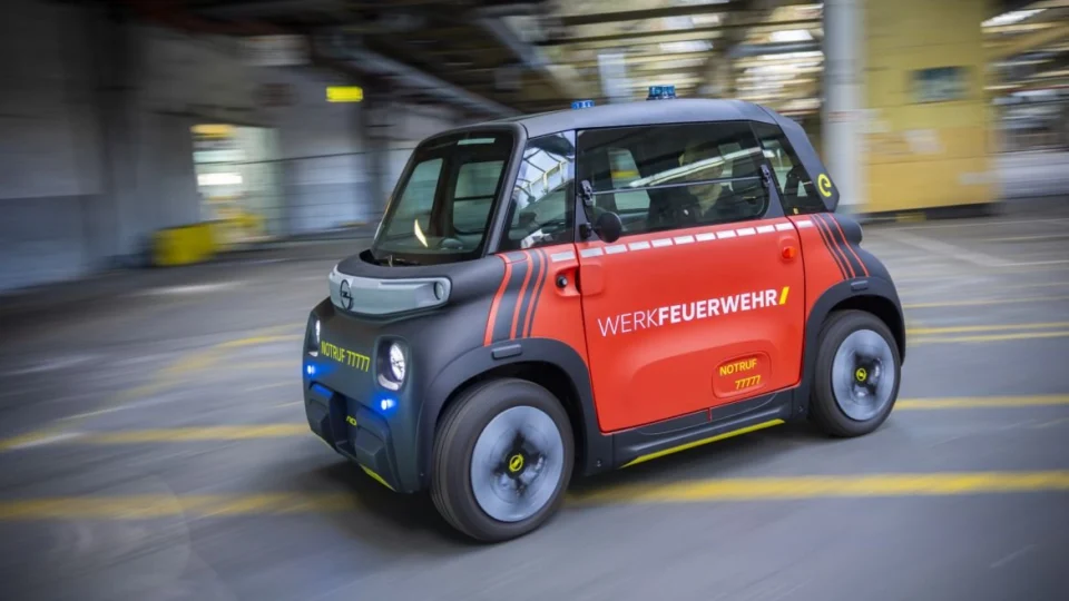Rocks-e é colocado a serviço de plantão no Corpo de Bombeiros da Fábrica da Opel