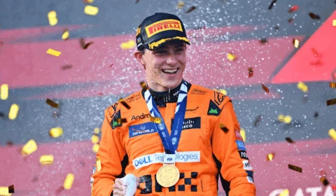 Piastri supera Leclerc e vence no GP do Azerbaijão em meio ao caos no final da corrida 