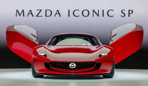 Mazda Iconic SP Concept em toda a sua glória de FD RX-7 