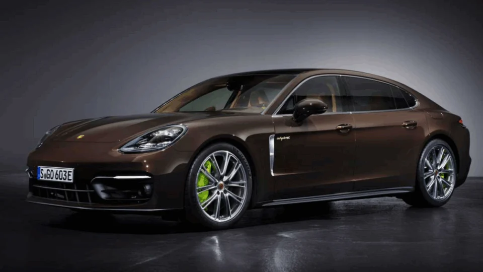 Porsche Panamera 2021 ganha retoque e nova versão 4S E-Hybrid de 560 cv