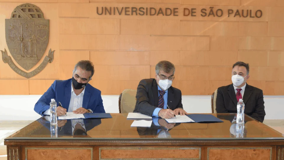 Volkswagen do Brasil e InovaUSP firmam parceria em prol da inovação