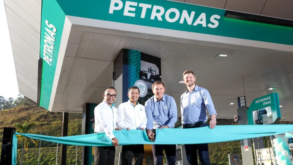 SIM Distribuidora inaugura primeiros postos de combustíveis com a bandeira PETRONAS no Brasil
