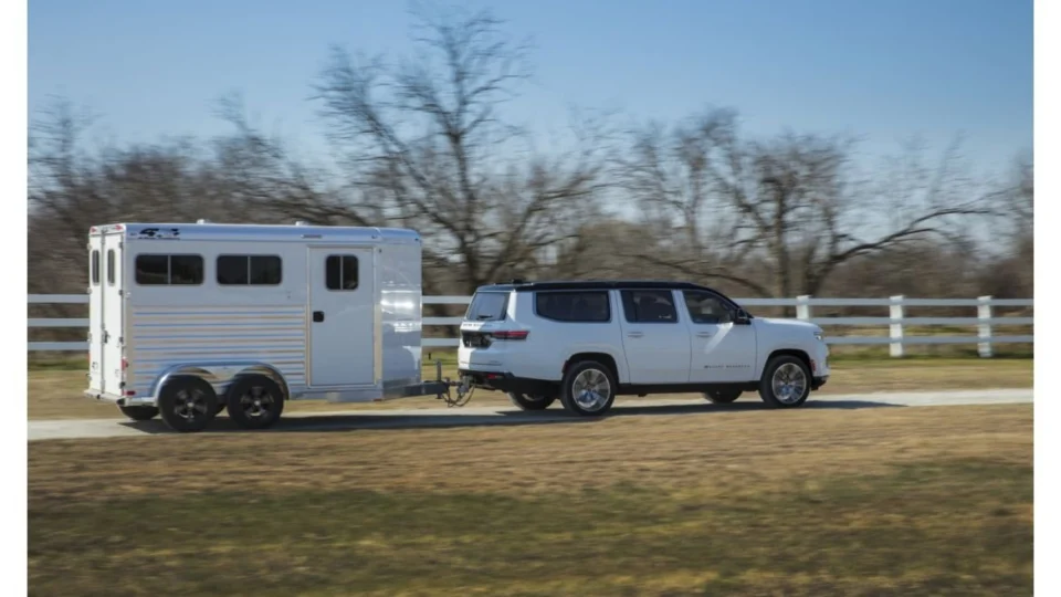 Jeep® amplia linha do Wagoneer com novos modelos L de maior comprimento