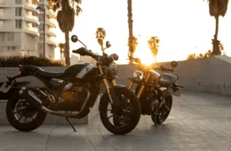 Motos de 400cc da Triumph batem novo recorde ultrapassando a marca de 1.000 emplacamentos