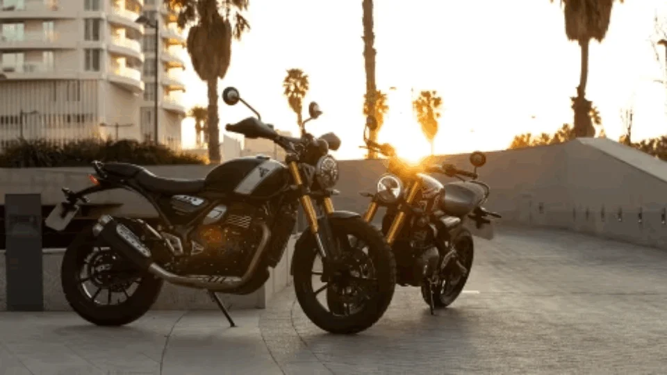 Motos de 400cc da Triumph batem novo recorde ultrapassando a marca de 1.000 emplacamentos