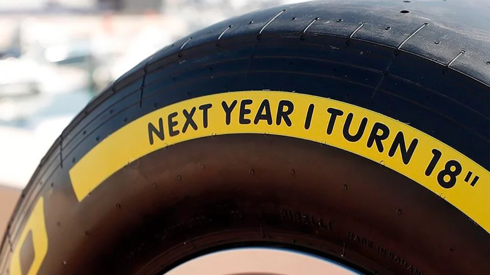 A partir do ano que vem, os novos pneus Pirelli de 18 polegadas fazem sua estreia na Fórmula 1