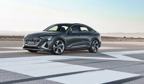 Audi e-tron S Sportback com três motores elétricos entra em pré-venda
