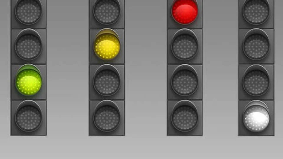Sinais de Trânsito podem ganhar uma quarta cor