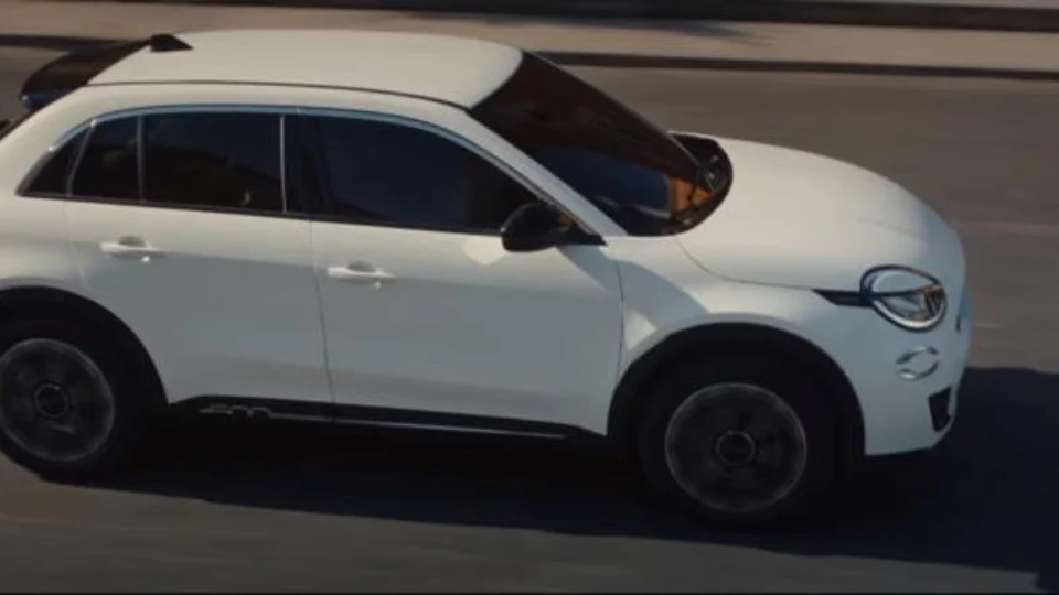 Spoiler: Fiat mostra o novo 600 antes da apresentação oficial