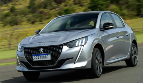 Peugeot 208 ganha desempenho e eficiência com versões turbo 