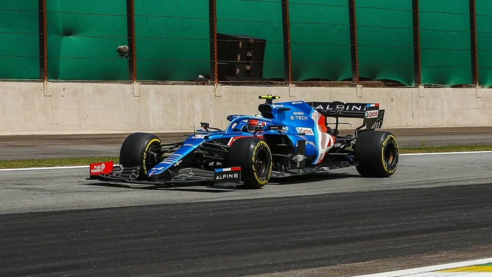 Alpine pontua com seus dois pilotos e escuderia leva mais seis pontos para casa no GP do Brasil