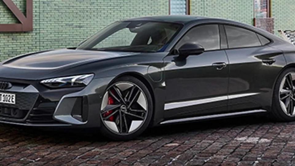 Audi amplia concessionárias e-tron e confirma para abril o início da pré-venda do RS e-tron GT