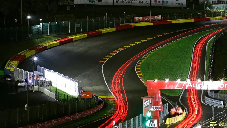 Audi busca a quinta vitória do R8 LMS em Spa