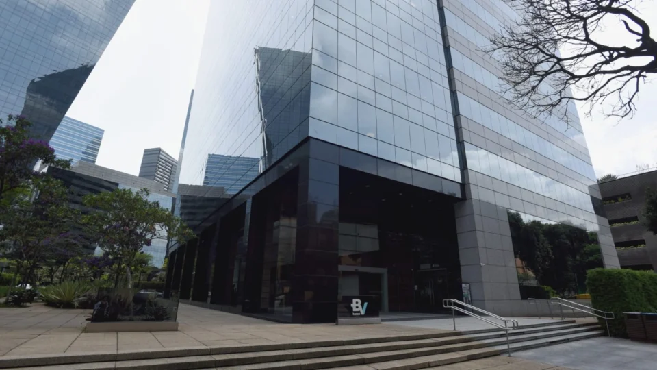 NaPista, marketplace automotivo do banco BV, cresce 56% em 6 meses