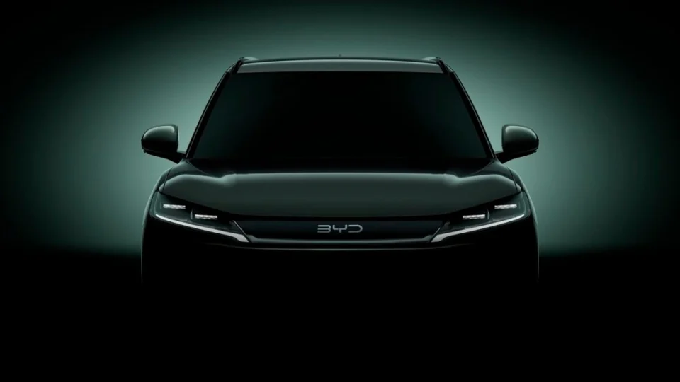 BYD inicia pré-venda do SUV compacto elétrico Yuan Pro no Brasil